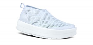 Oofos OOmega Chukka Shoe Skor Dam Vita Lila | MHW518740