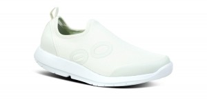 Oofos OOmg Sport Low Shoe Skor Dam Vita Grå | INO976203